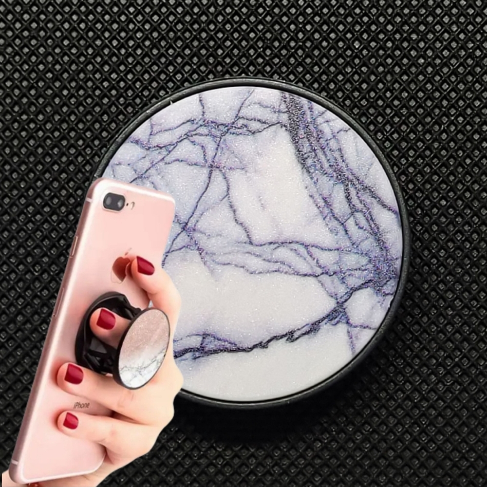 NWOT | 3M Expanding Phone Holder Stand